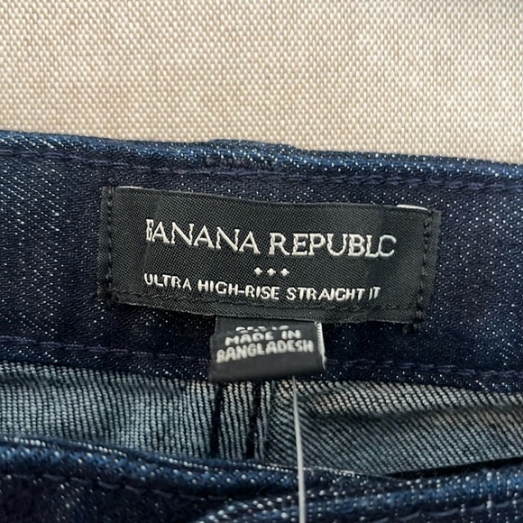 NWT Banana Republic Ultra High Rise straight Leg in rinse - Picture 2 of 7